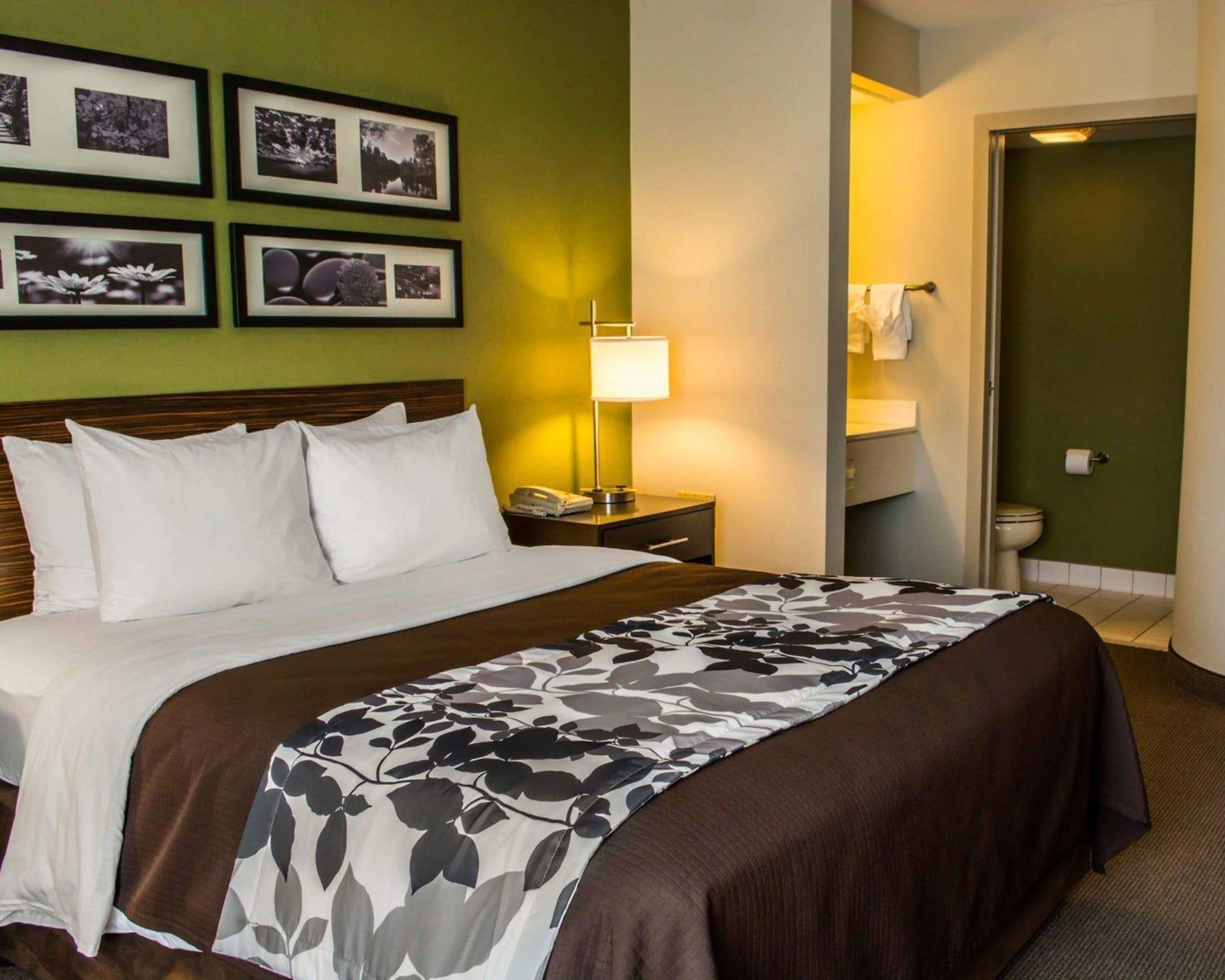 Sleep Inn Staunton Bagian luar foto