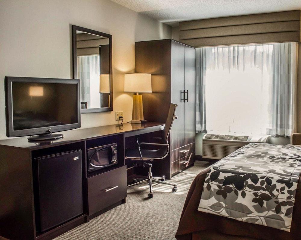 Sleep Inn Staunton Bagian luar foto